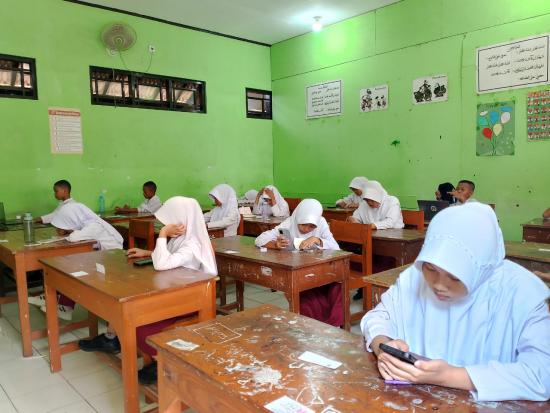 Pelaksanaan Ujian Madrasah Tahun 2025 MI Muhammadiyah 2 Babakan